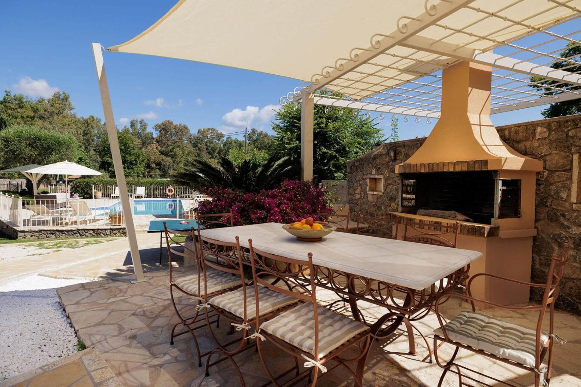 Villa St Nicholas House With Private Heated Pool Дассия Экстерьер фото