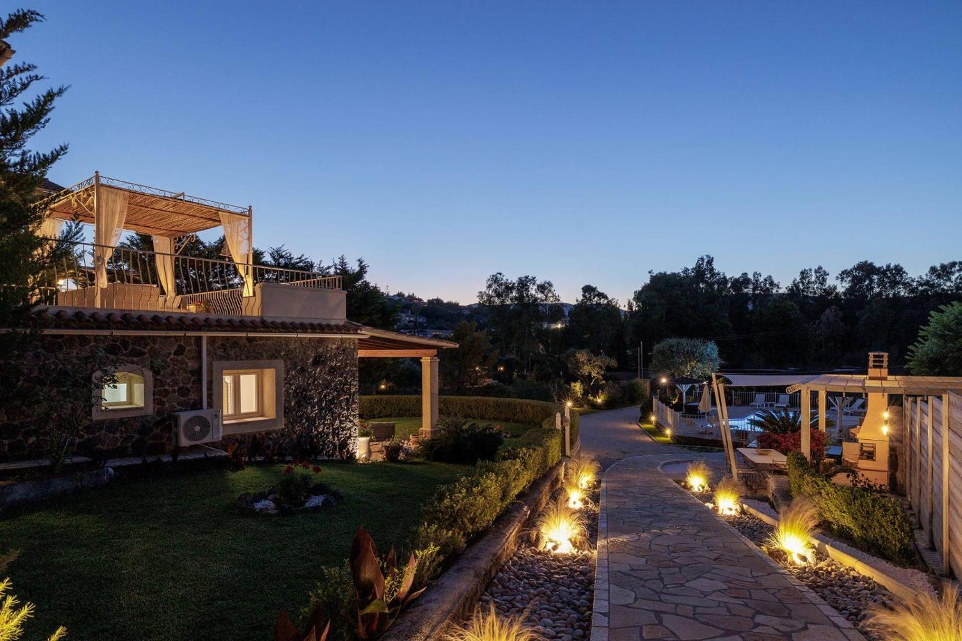 Villa St Nicholas House With Private Heated Pool Дассия Экстерьер фото