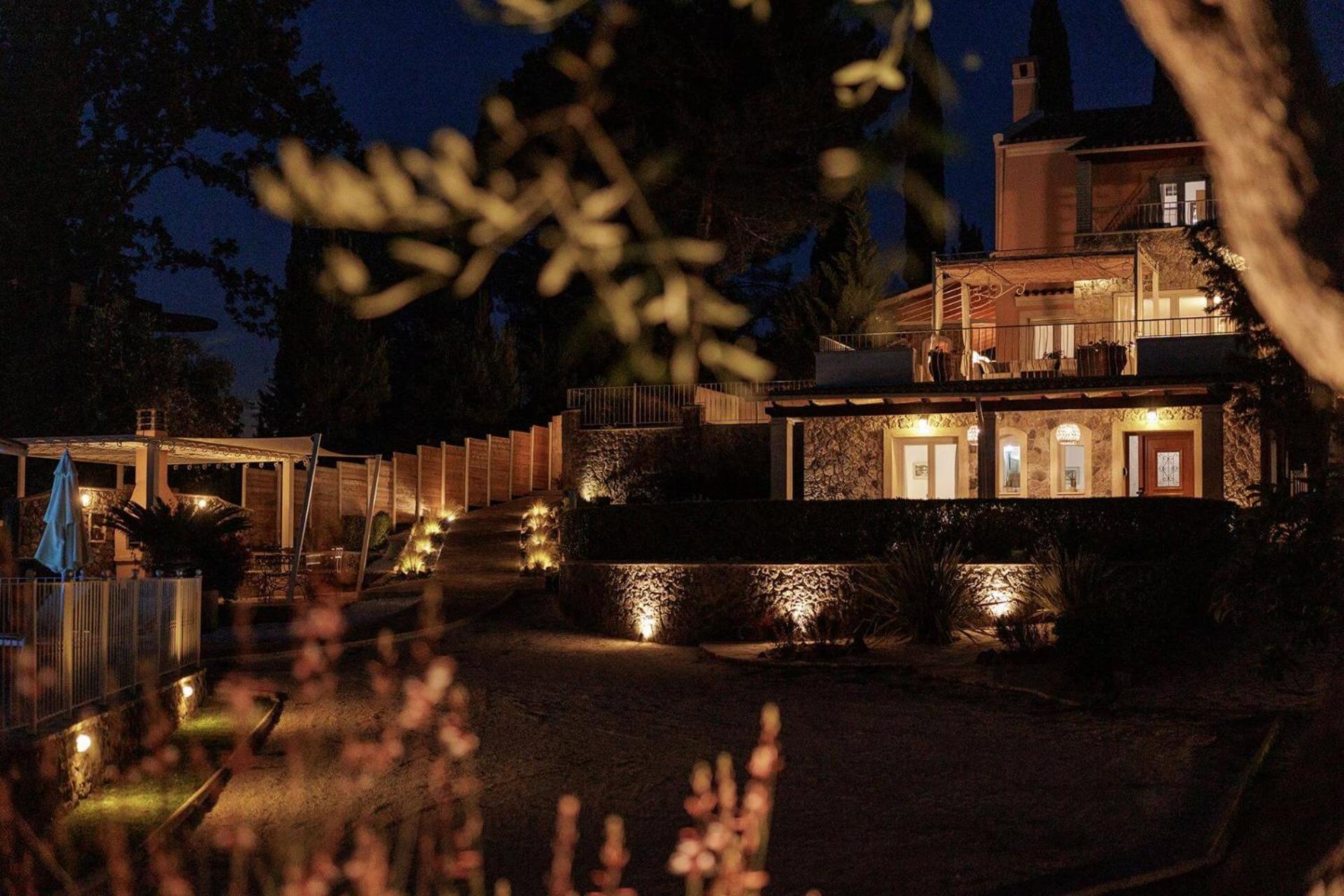 Villa St Nicholas House With Private Heated Pool Дассия Экстерьер фото