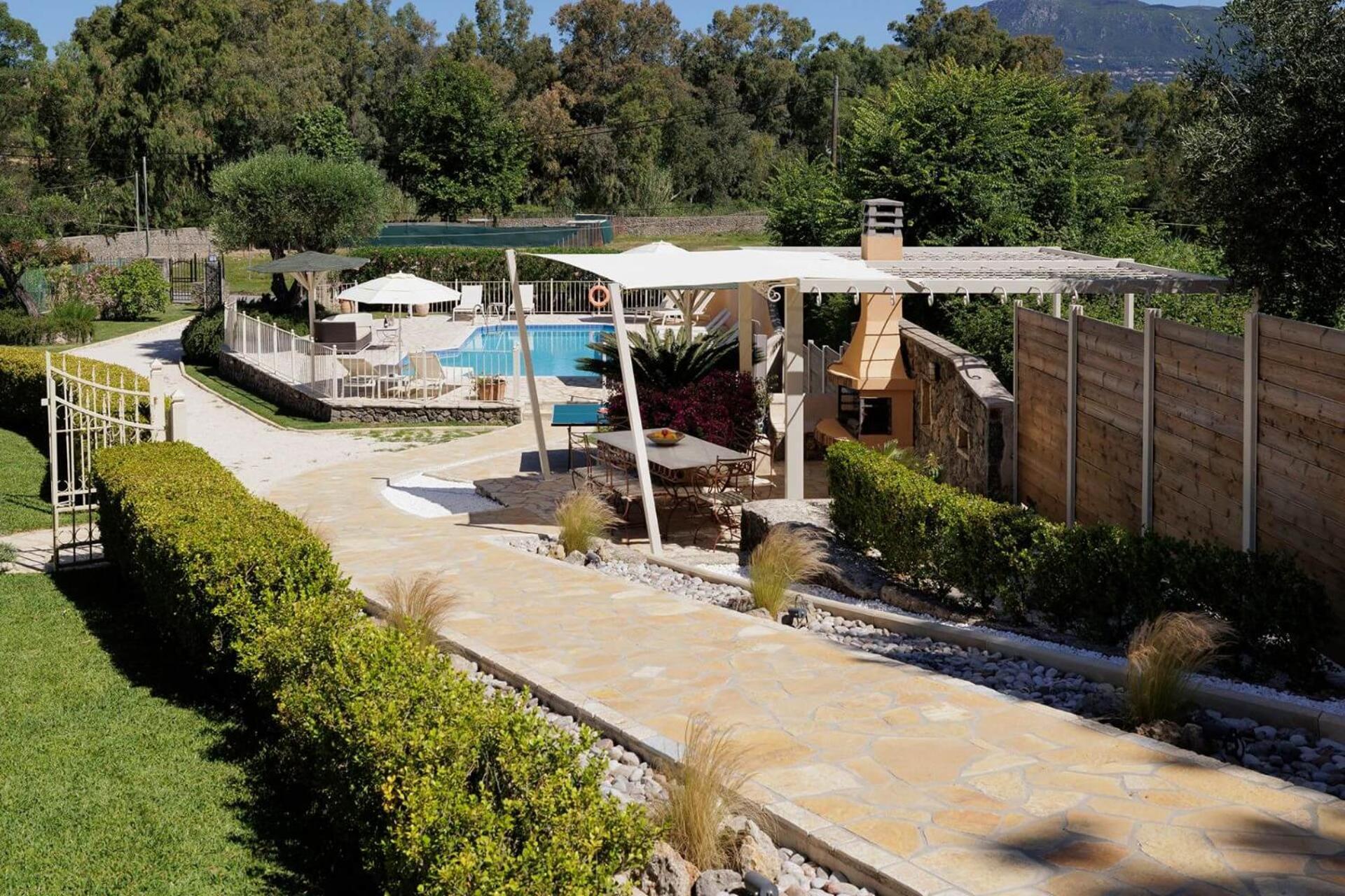 Villa St Nicholas House With Private Heated Pool Дассия Экстерьер фото